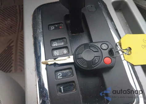 2008 Ford Escape Xlt from USA, damaged, VIN 1FMCU93198KB09367